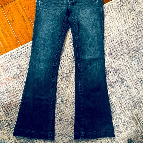 Refuge Jeans - Picture 2 of 6